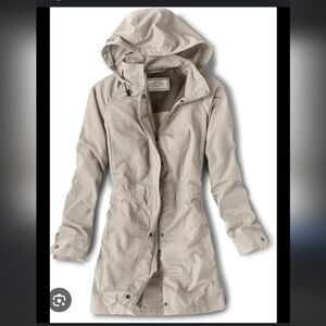 NWT Orvis Pack n Go Hooded Lightweight Jacket Womens Medium